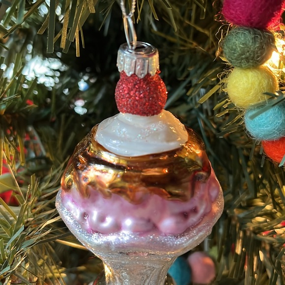 Blown Glass Hot Fudge Sundae Holiday Tree Ornament - Picture 4 of 6